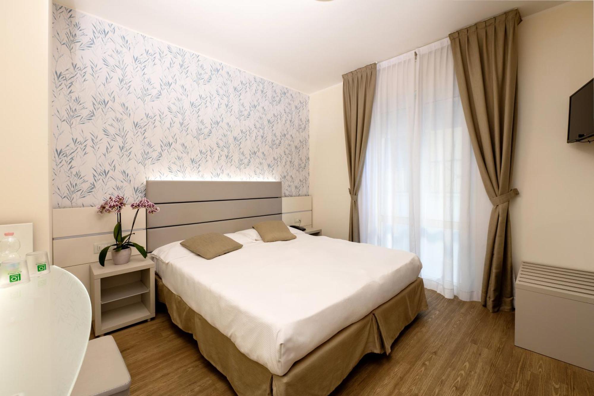 Hotel Astoria Caorle Exterior photo